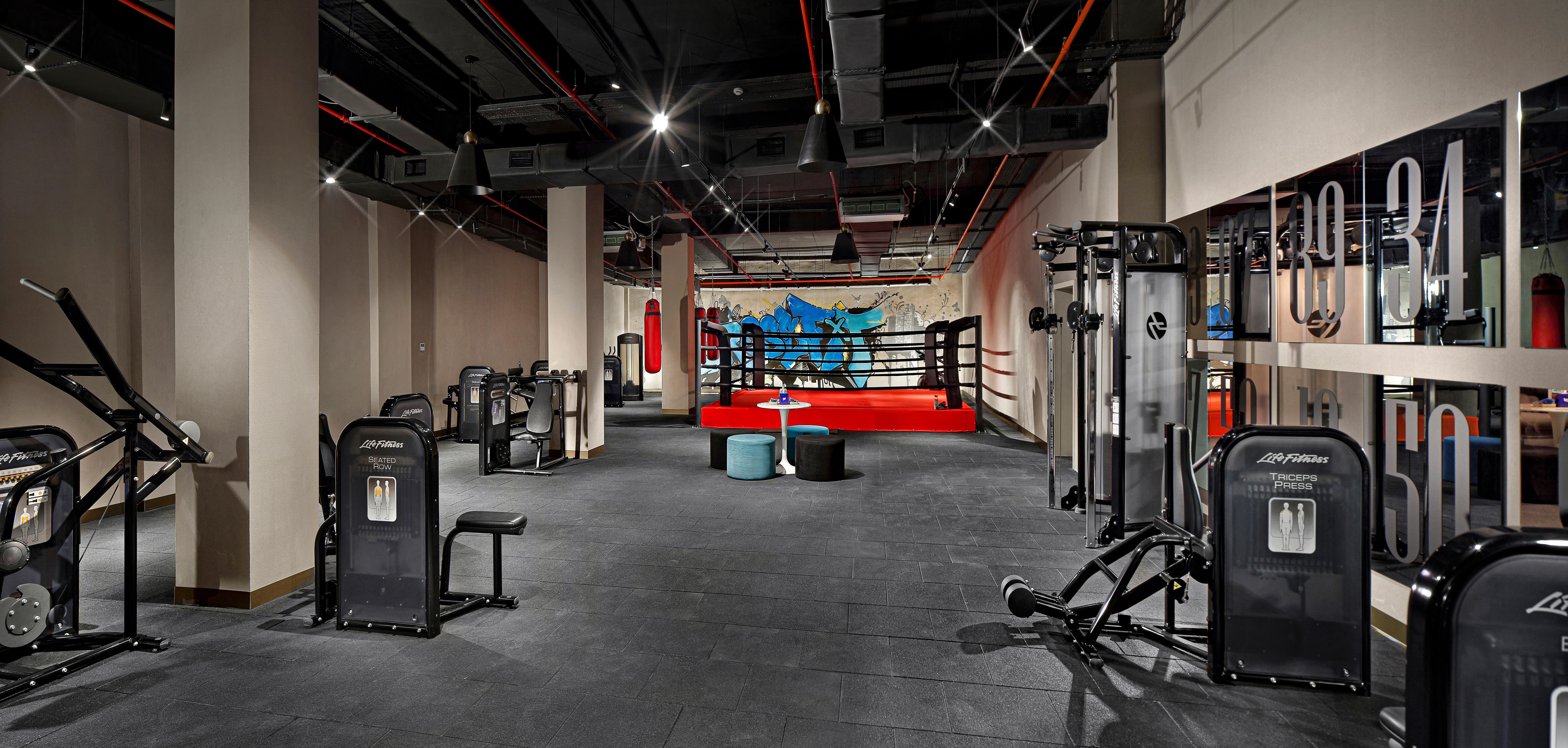 فندق Wanda Vista اسطنبول المظهر الخارجي الصورة The gym at The Standard East Village